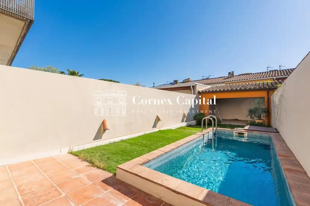 Piscina de Casa o xalet en venda en Palafrugell amb Calefacció, Jardí privat i Terrassa