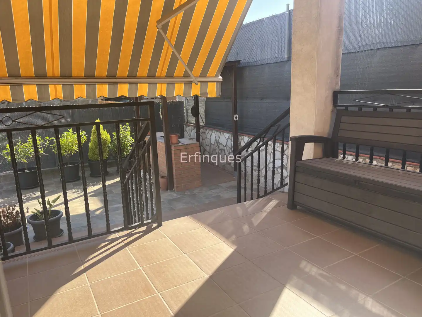 Terraza de Casa o chalet en venta en Rubí con Aire acondicionado, Calefacción y Jardín privado