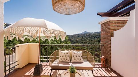 Foto 2 de Apartament en venda a Los Arqueros - Puerto del Almendro, Benahavís