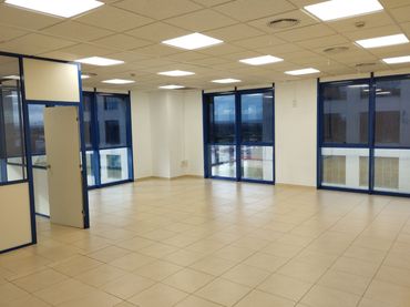 Office space with lift to rent in Calle Arquitectura 3