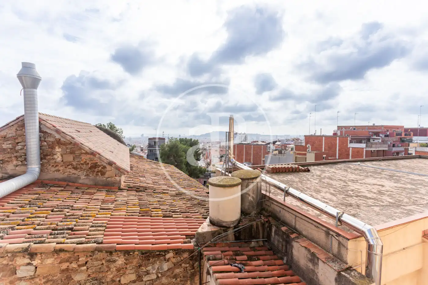 Houses for rent in Carrer de Josep Serrano, Can Baró