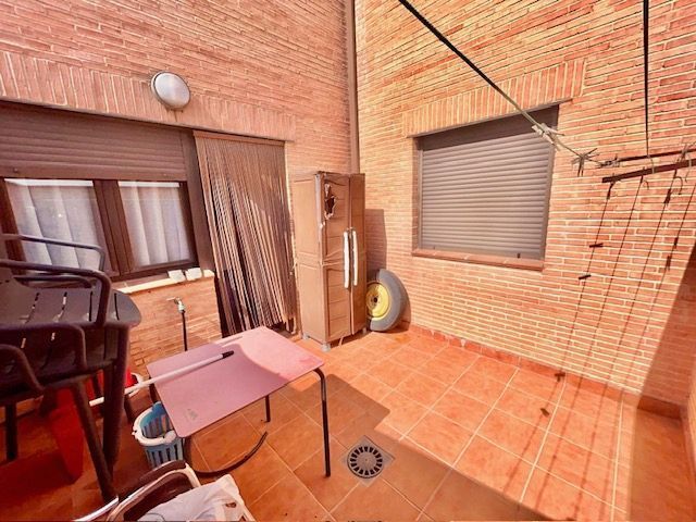 Exterior view of Flat for sale in Esquivias  with Air Conditioner and Heating