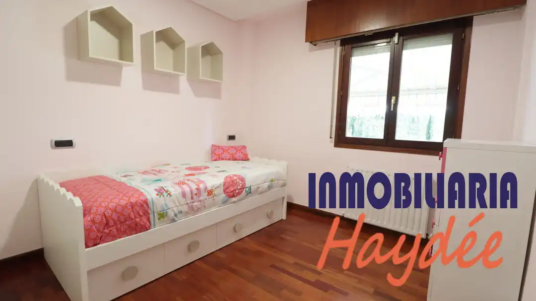Bedroom of Flat for sale in Leioa  with Heating and Storage room