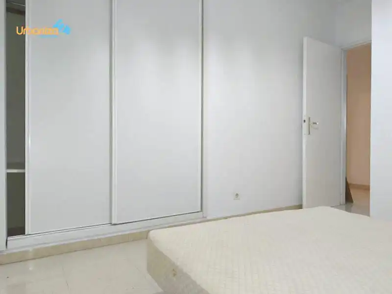 Habitación de Piso en venta en Badajoz con Aire acondicionado y Alarma