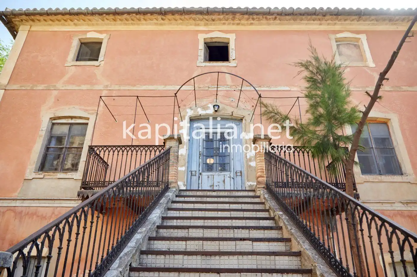 Außenansicht von Country house zum Verkauf in Bocairent mit Privatgarten, Terrasse und Balkon