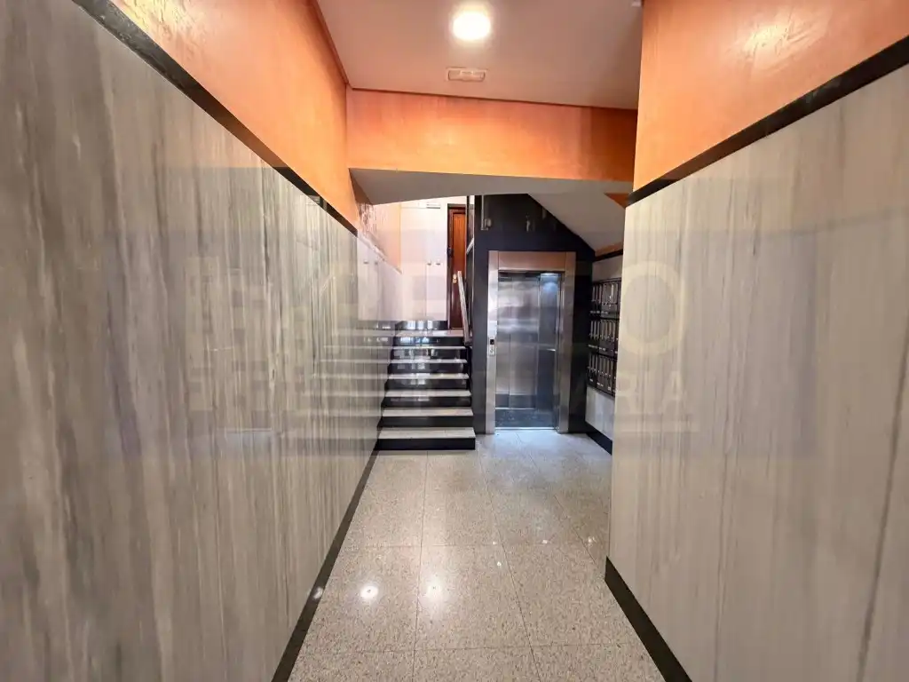 Apartament en venda en  Logroño