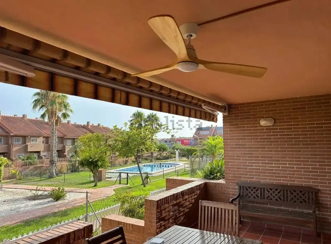 Terrace of Detached homes for rent in Alicante / Alacant  with Air Conditioner, Heating and Private garden