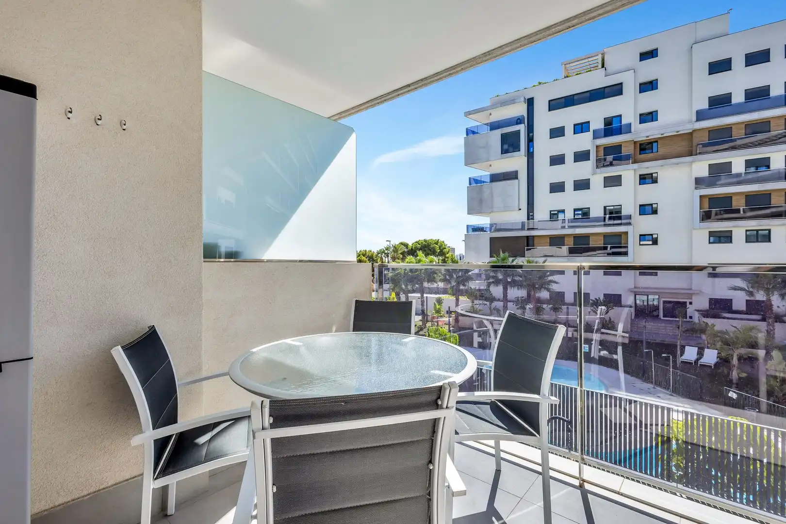 Apartamento con piscina en venta en N/A, imagen 15