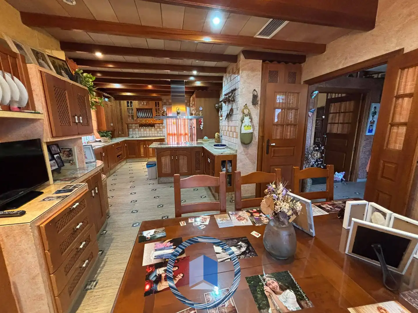 Cocina de Casa o chalet en venta en Alcalá de Guadaira con Aire acondicionado, Jardín privado y Terraza