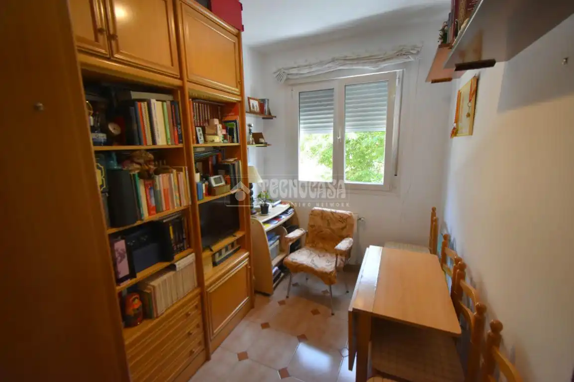 Dormitori de Pis en venda en Madrid amb Aire condicionat, Calefacció i Terrassa
