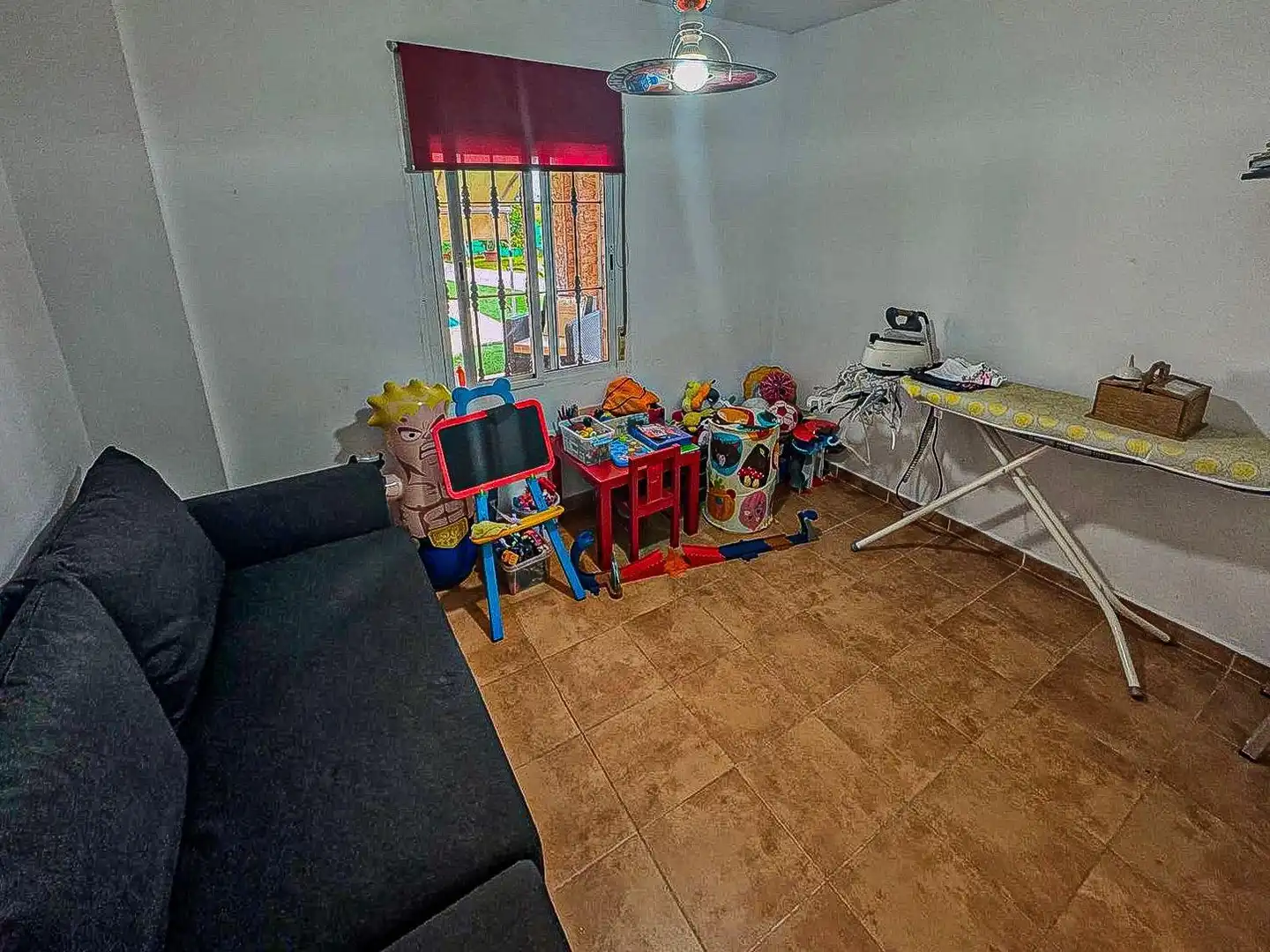 Casa o chalet en venta en Dos Hermanas con Aire acondicionado, Jardín privado y Trastero