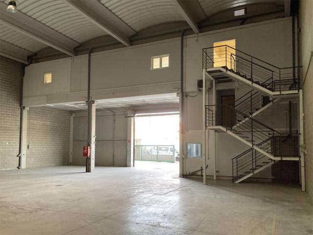 Nave industrial en Alquiler en Cervelló