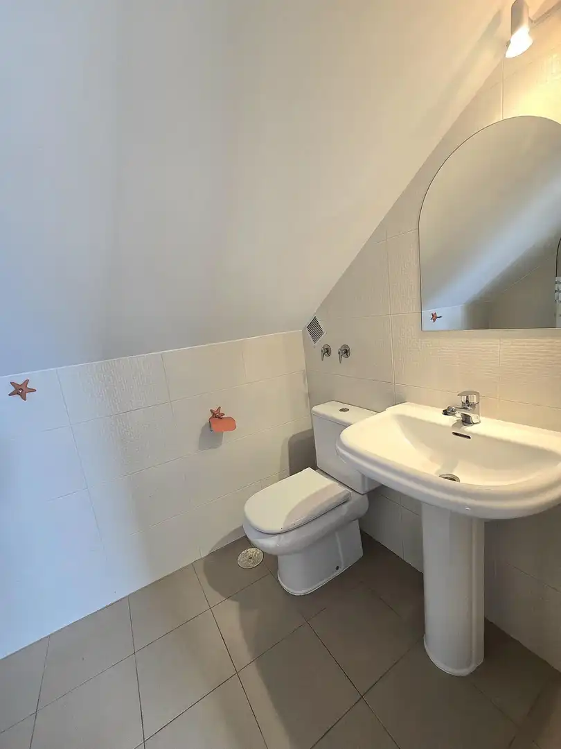 Badezimmer von Einfamilien-Reihenhaus zum Verkauf in Benalmádena mit Terrasse