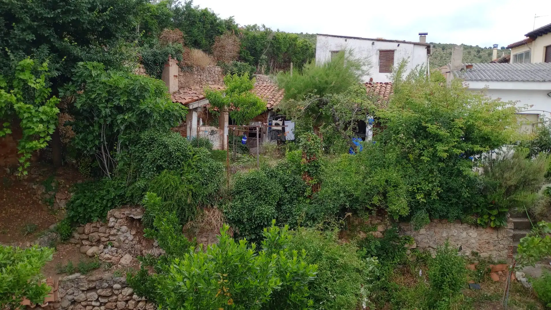 Detached homes for sale in Covarrubias  with Private garden and Furnished