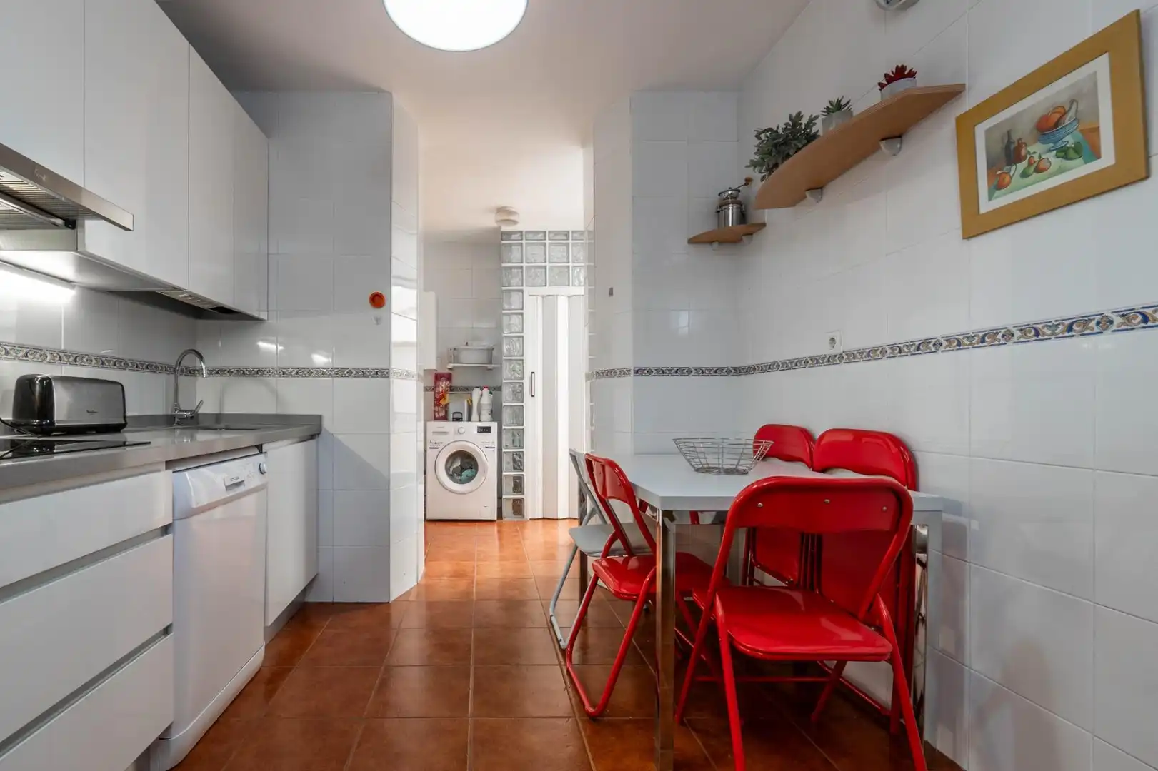 Kitchen of Flat for share in Granada  with Heating and Furnished