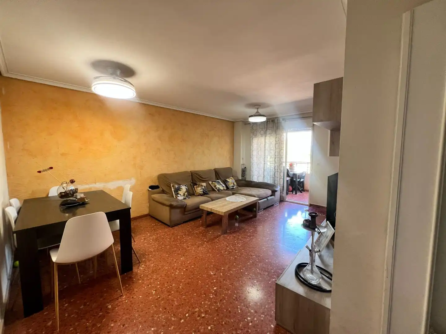 Living room of Flat for sale in Alicante / Alacant  with Balcony and Community pool