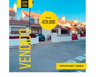 Casa adosada en venda a Sector 3