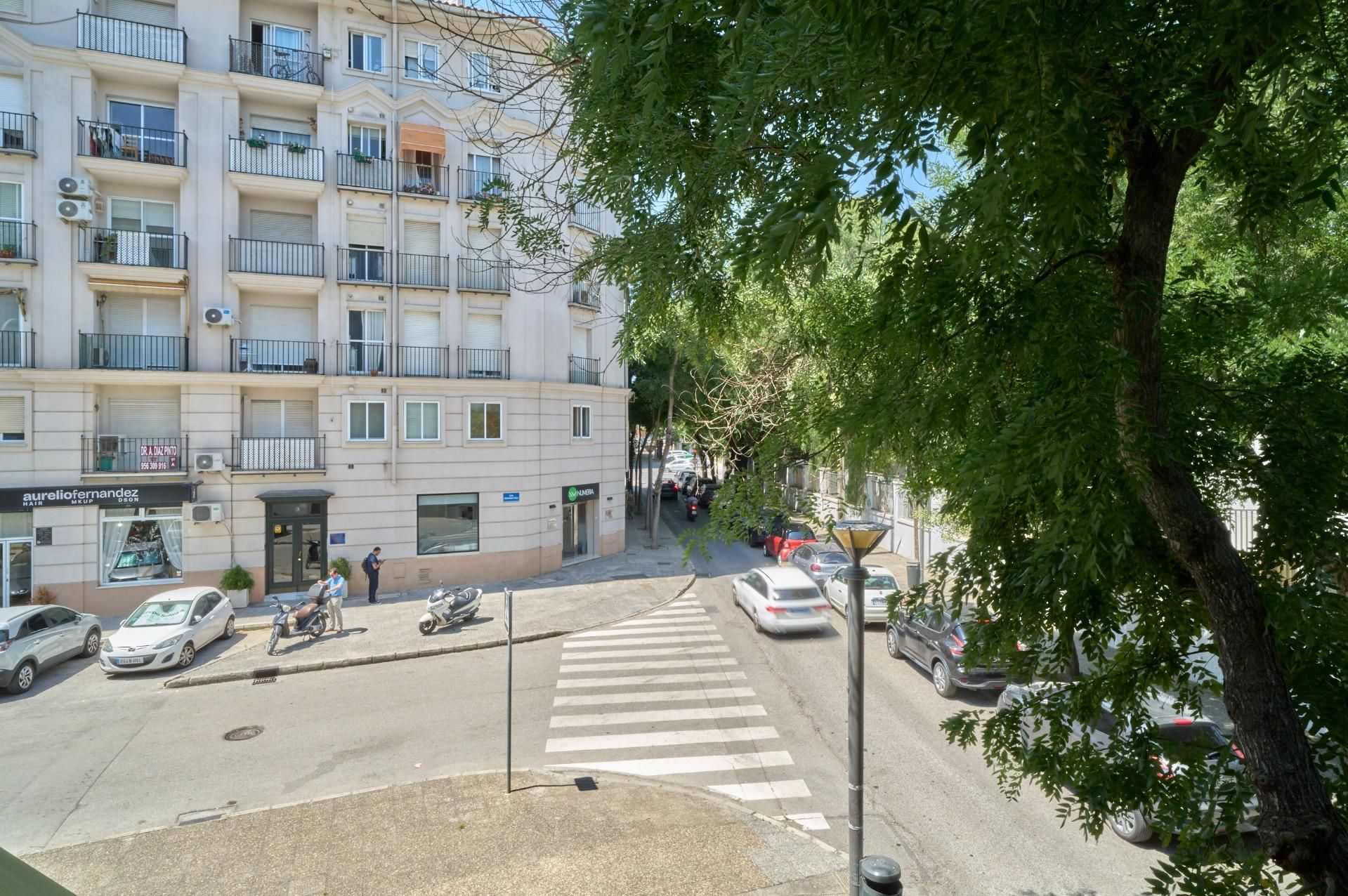 Exterior view of Apartment to rent in Jerez de la Frontera  with Air Conditioner