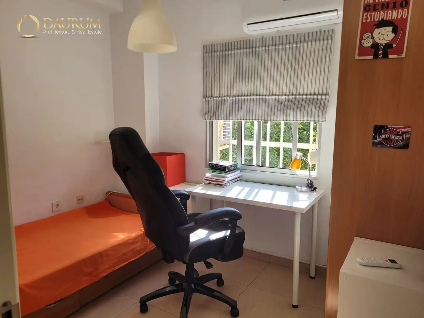 Bedroom of Flat for sale in Sevilla  with Air Conditioner, Heating and Terrace
