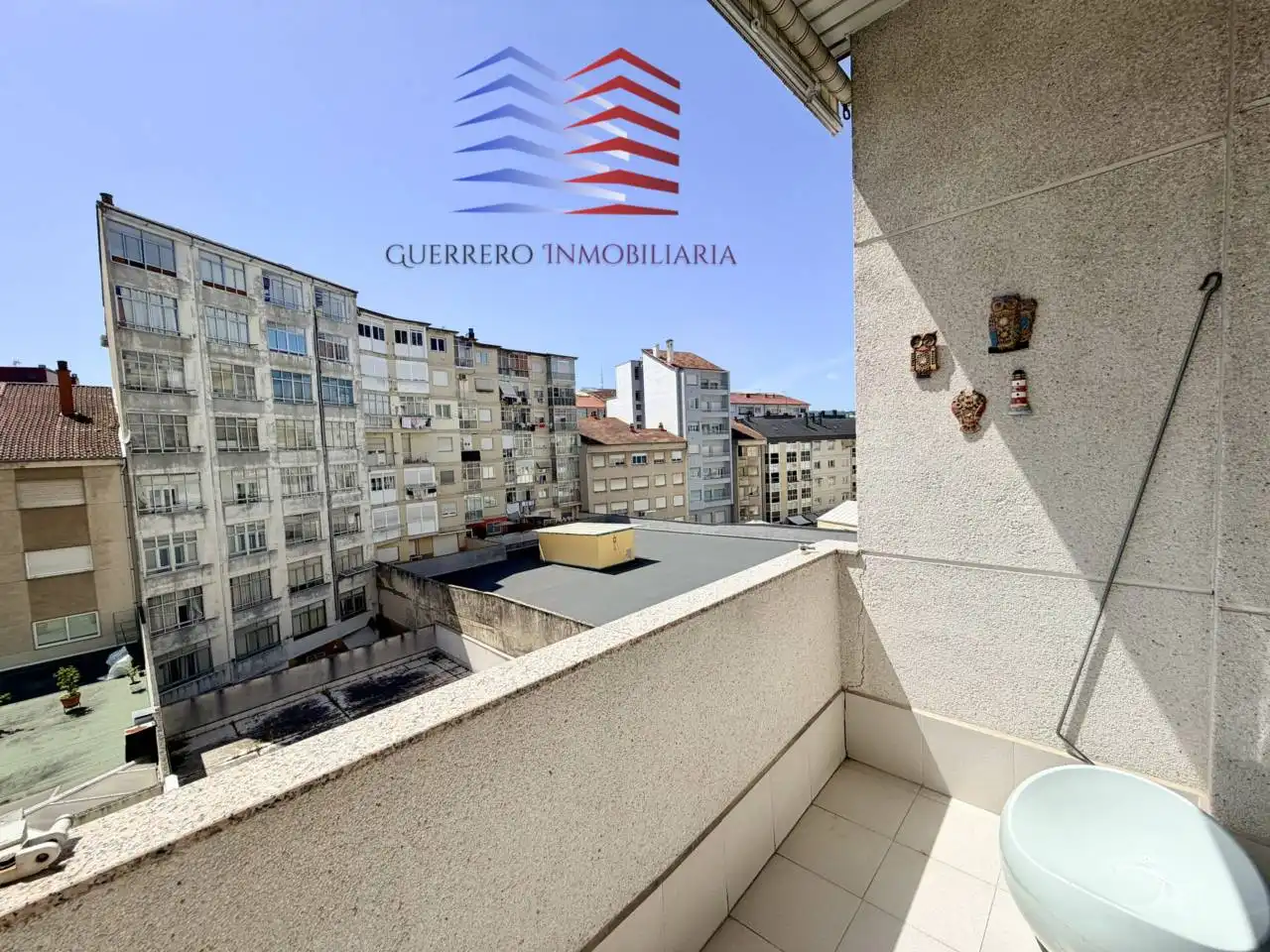 Vista exterior de Apartament de lloguer en Ourense Capital  amb Calefacció, Parquet i Terrassa