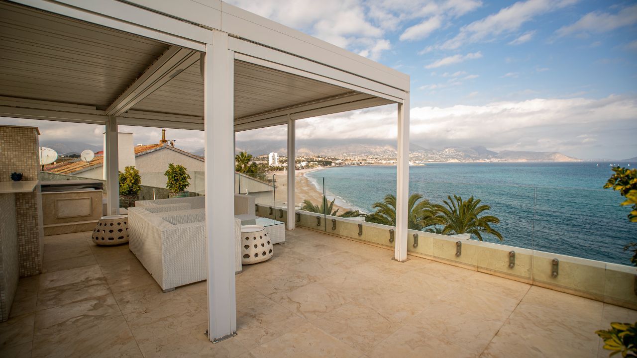 House or chalet for sale in L'Albir