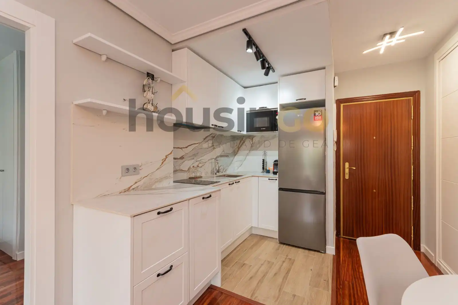 Kitchen of Flat for rent in Madrid  with Air Conditioner, Heating and Terrace