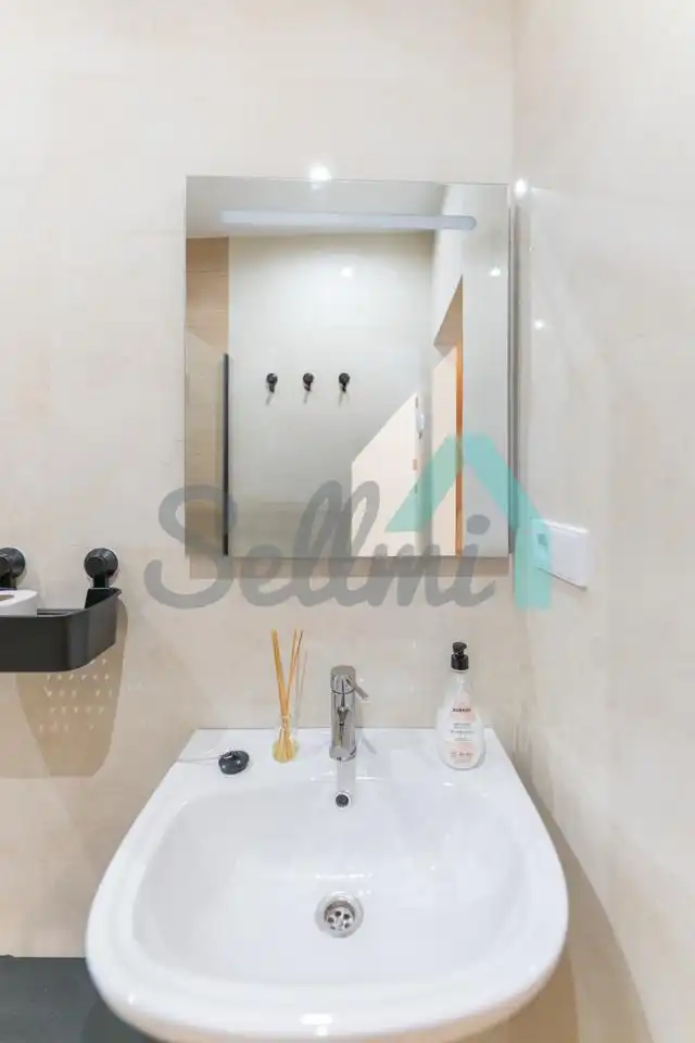 Bathroom of Houses for rent in Gijón   with Heating, Private garden and Terrace