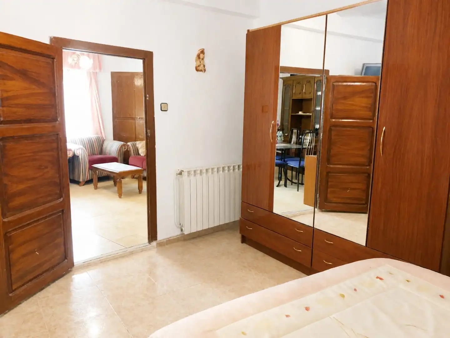 Habitación de Finca rústica en venta en Torralba de Ribota con Calefacción y Trastero