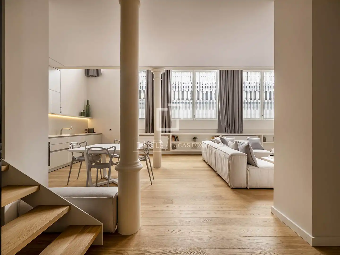 Sala de estar de Loft de alquiler en Barcelona con Aire acondicionado, Calefacción y Parquet
