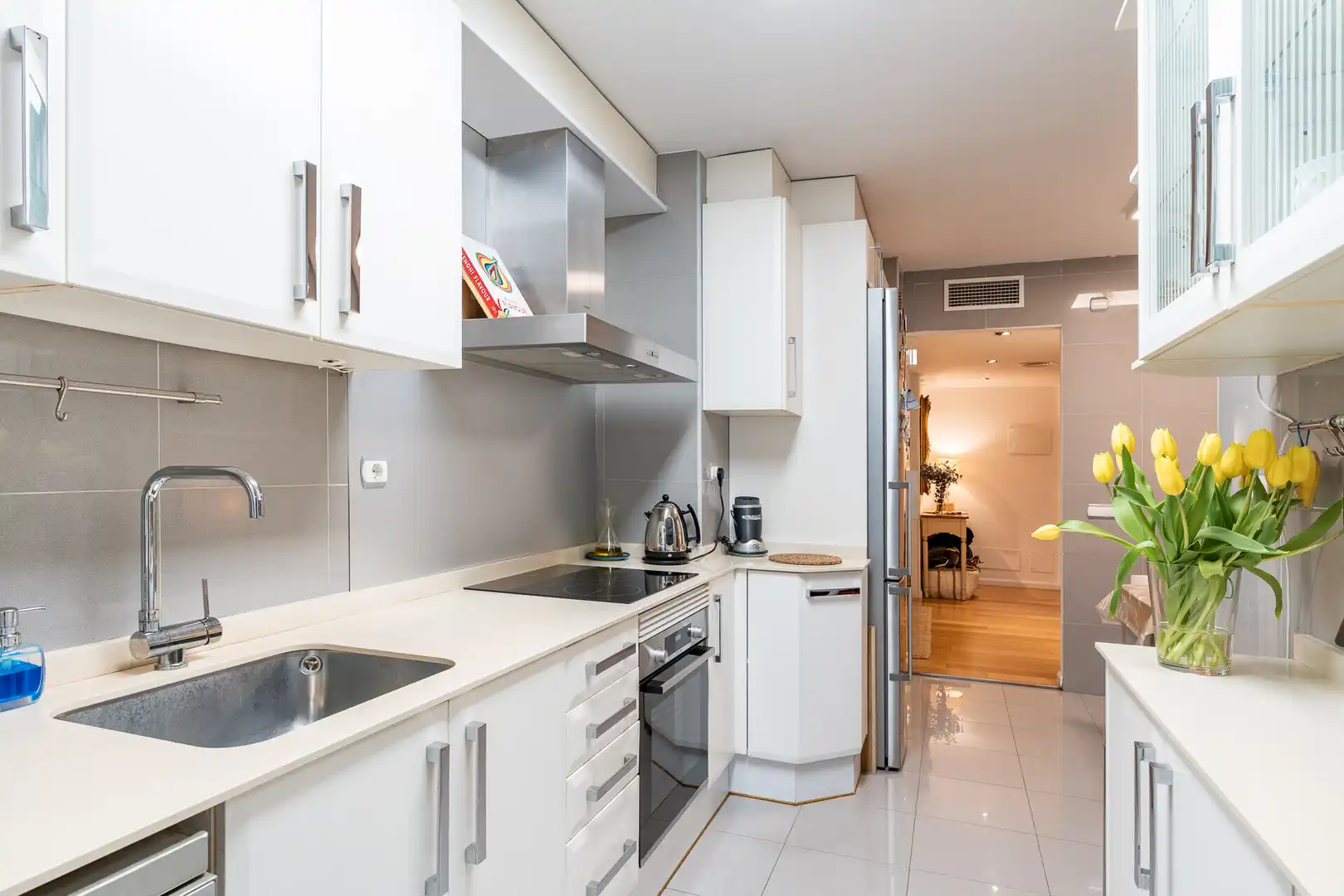 Cuina de Apartament en venda en  Palma de Mallorca amb Aire condicionat, Terrassa i Piscina comunitària