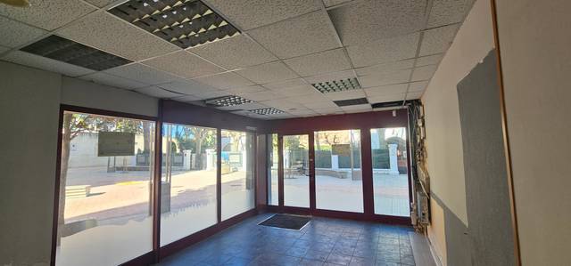 Local comercial en Alquiler en Carrer de Ponent, 7 en Platja de Ponent