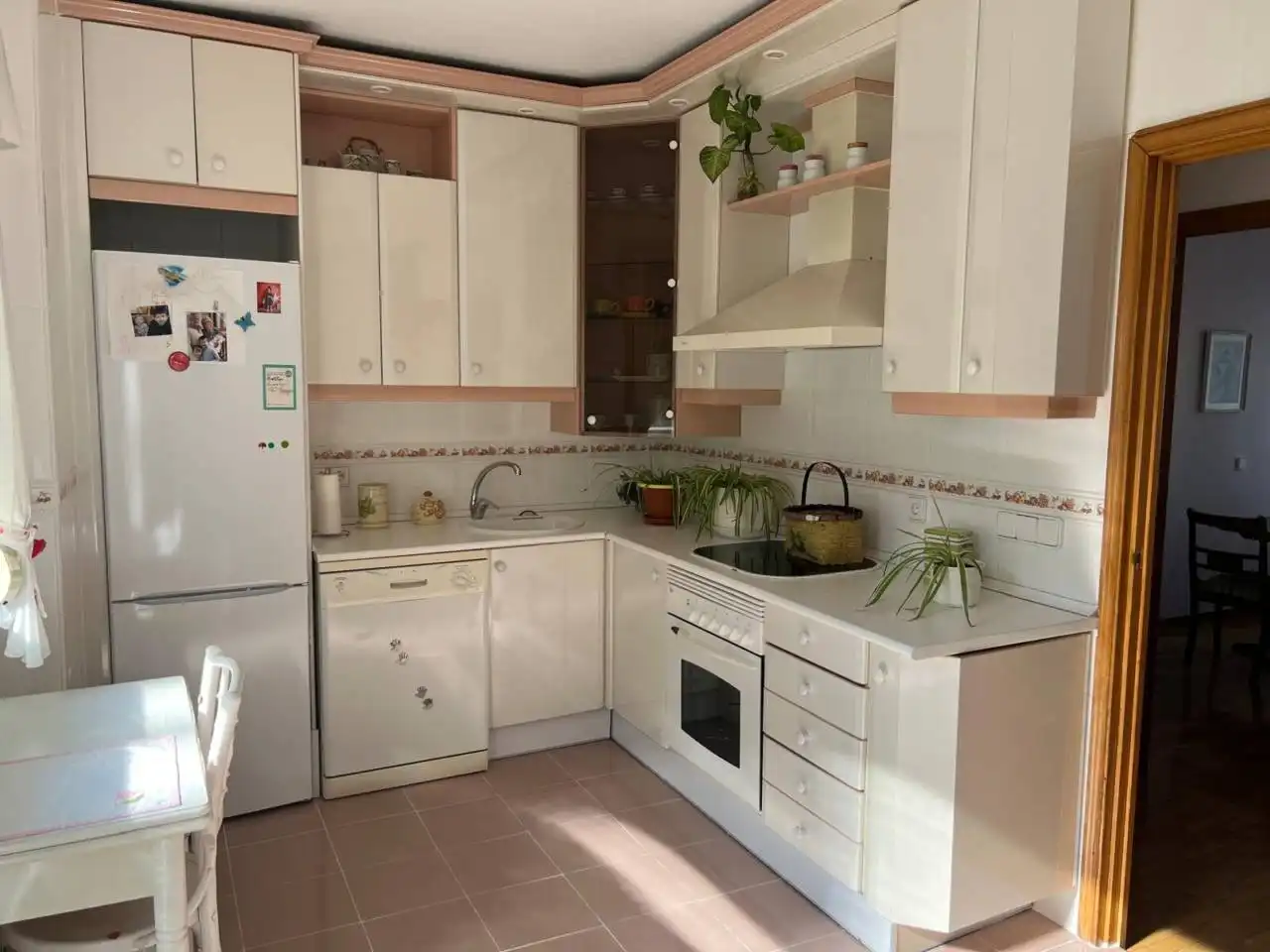 Flat for rent in Calle ESPARTEROS, Santa Bárbara