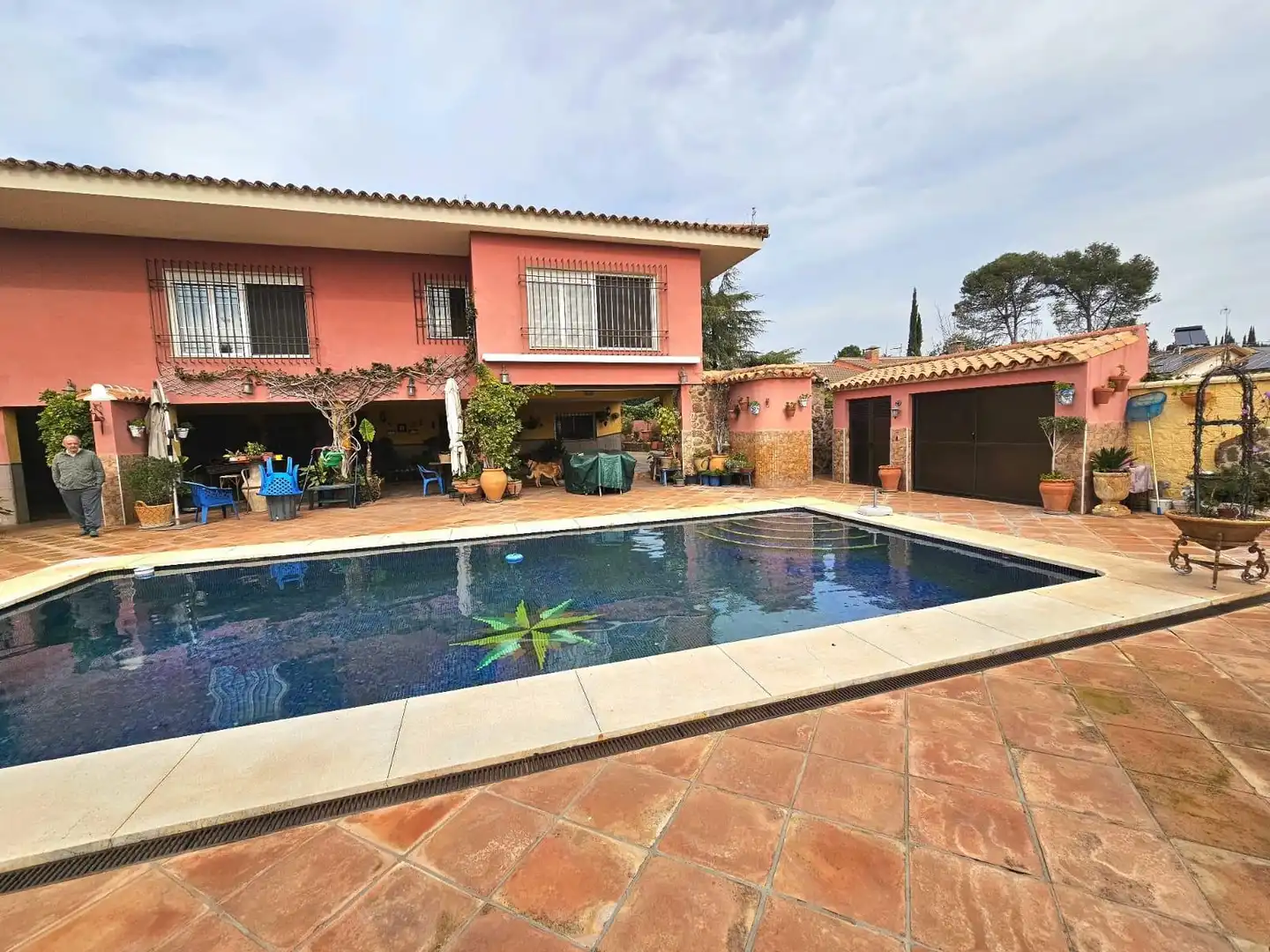 Chalet con piscina en venta en PLATERO HEREDIA, imagen 2