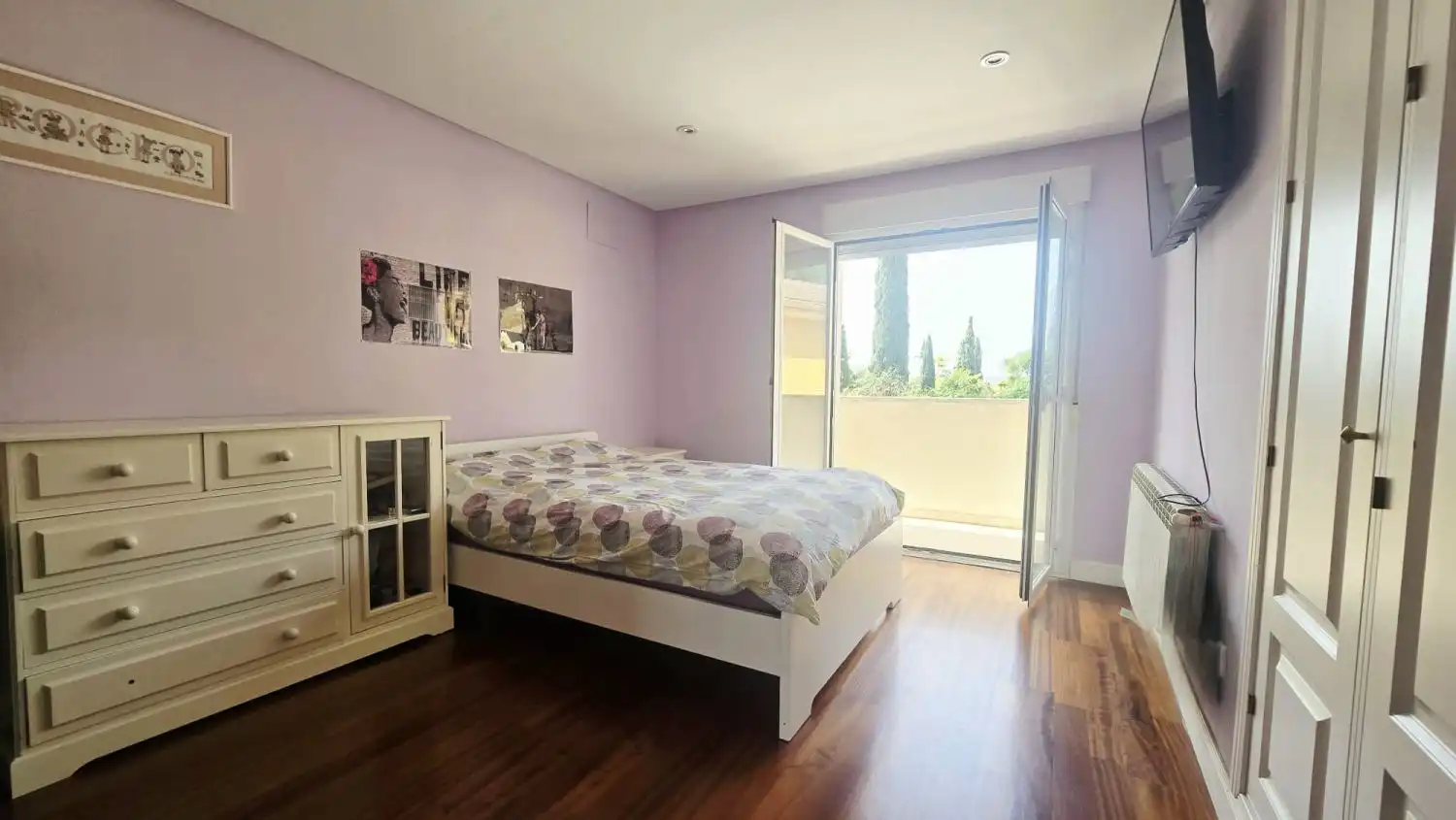 Dormitori de Casa o xalet de lloguer en Algete amb Calefacció, Terrassa i Traster