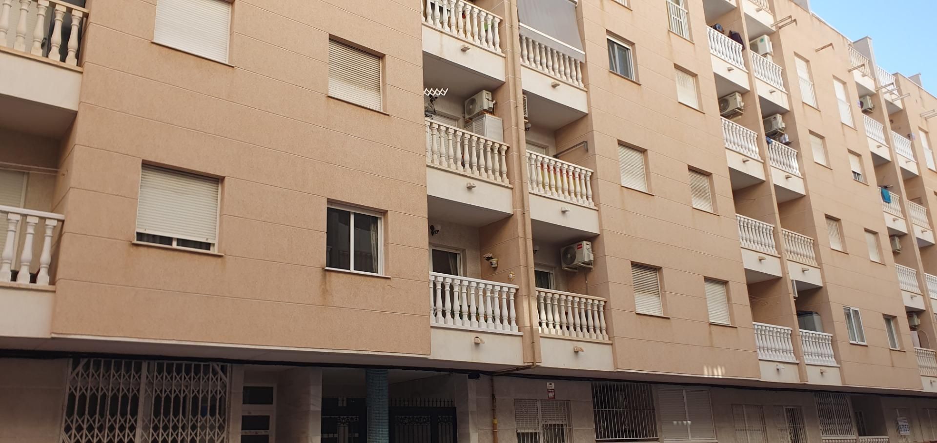 Exterior view of Flat for sale in Torrevieja  with Terrace, Storage room and Balcony