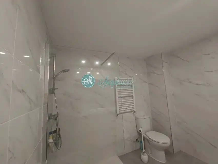 Piso con ascensor en venta en El Cerro - Carretera de San Rafael, imagen 39