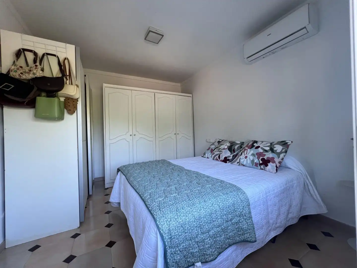 Habitación de Finca rústica en venta en Inca con Aire acondicionado, Jardín privado y Terraza