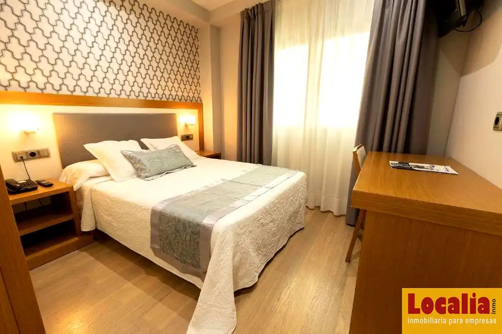 Habitación de Edificio en venta en Torrelavega 