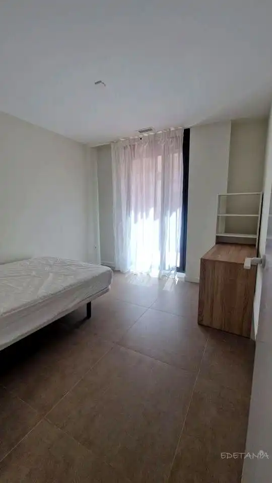 Schlafzimmer von Erdgeschoss zur Miete in Vinalesa mit Klimaanlage, Möbliert und Internet