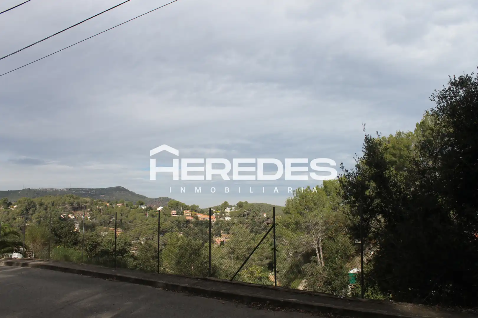Terreno residencial en venta en Carrer dels Salzes 9, imagen 3