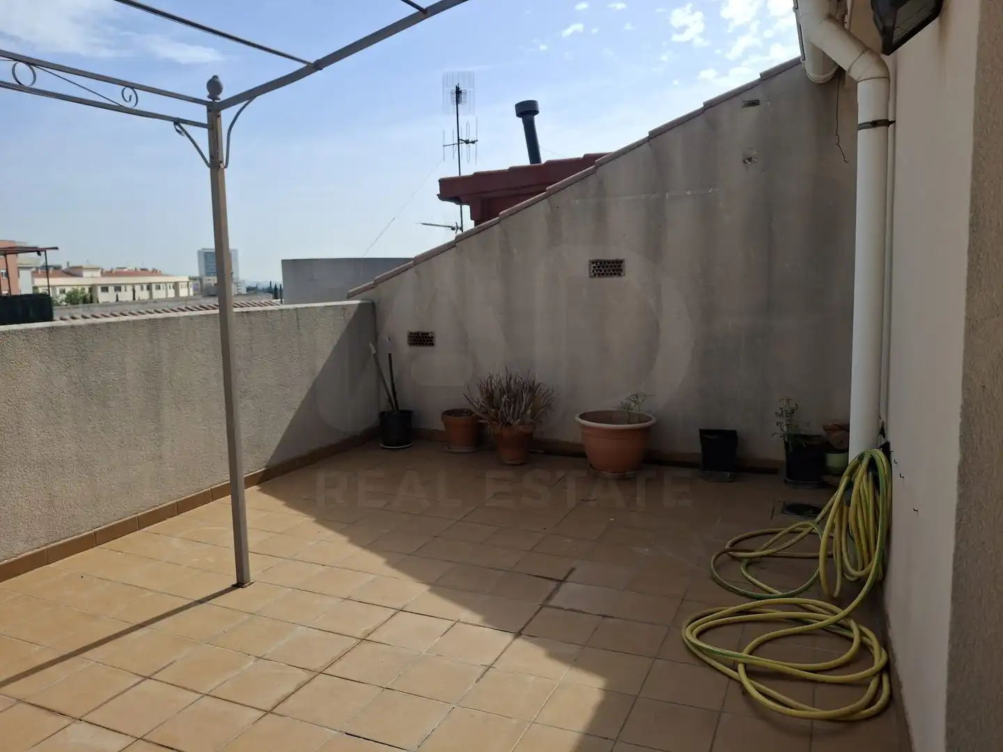 Terrasse von Maisonette zum Verkauf in Castellón de la Plana / Castelló de la Plana mit Klimaanlage, Heizung und Terrasse