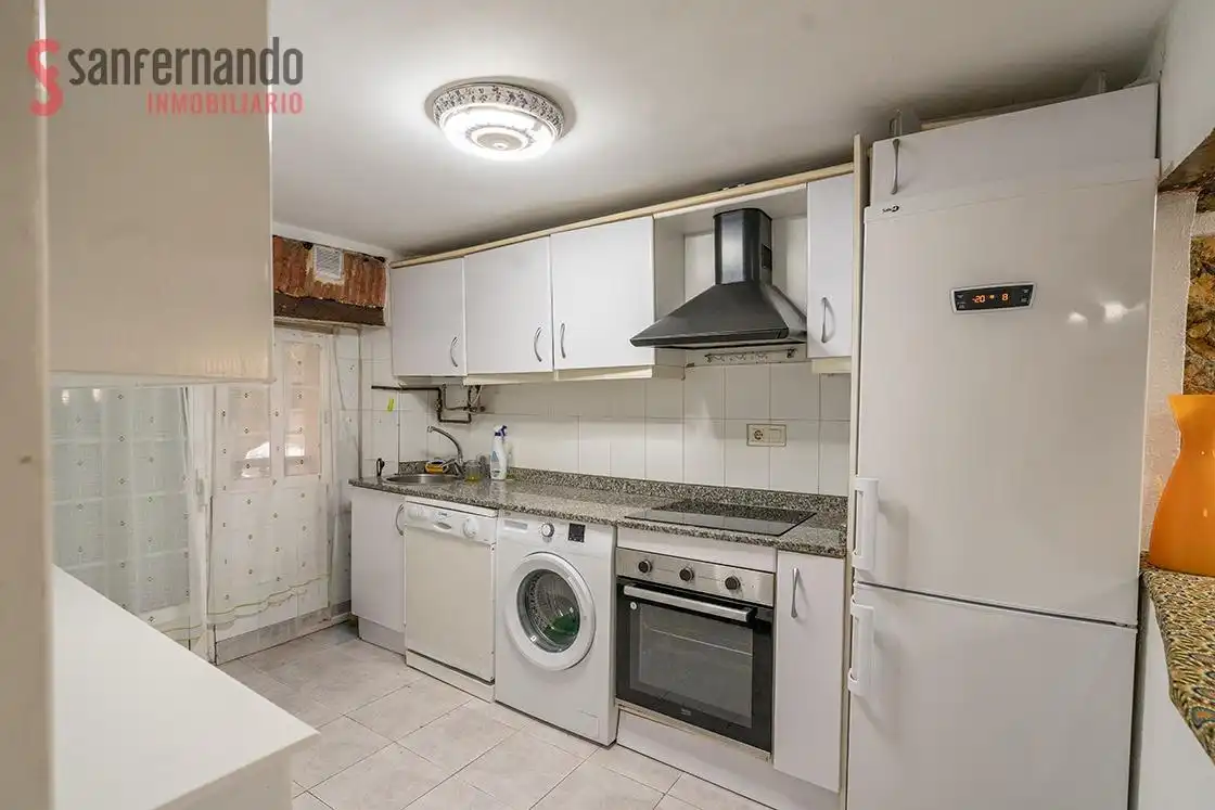 Cocina de Piso en venta en Santander con Terraza y Trastero