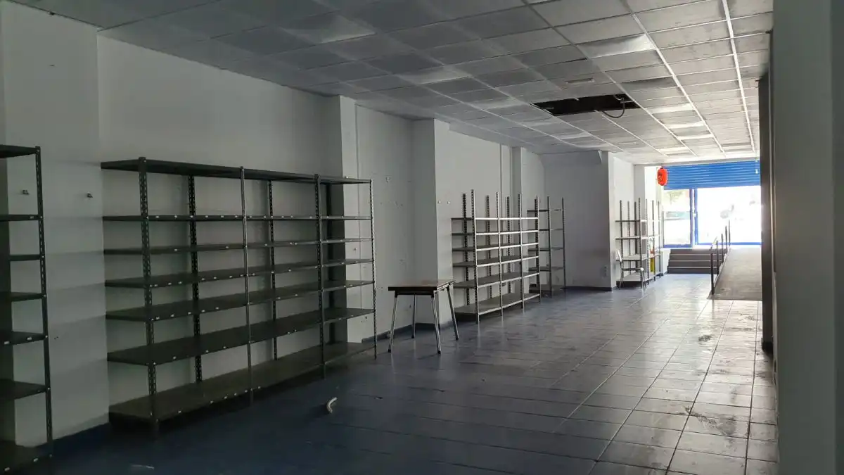 Local comercial de lloguer a Joan Prim 77, imagen 3