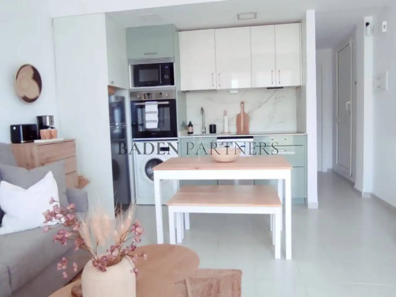 Cocina de Apartamento de alquiler en Vinaròs con Terraza, Trastero y Amueblado