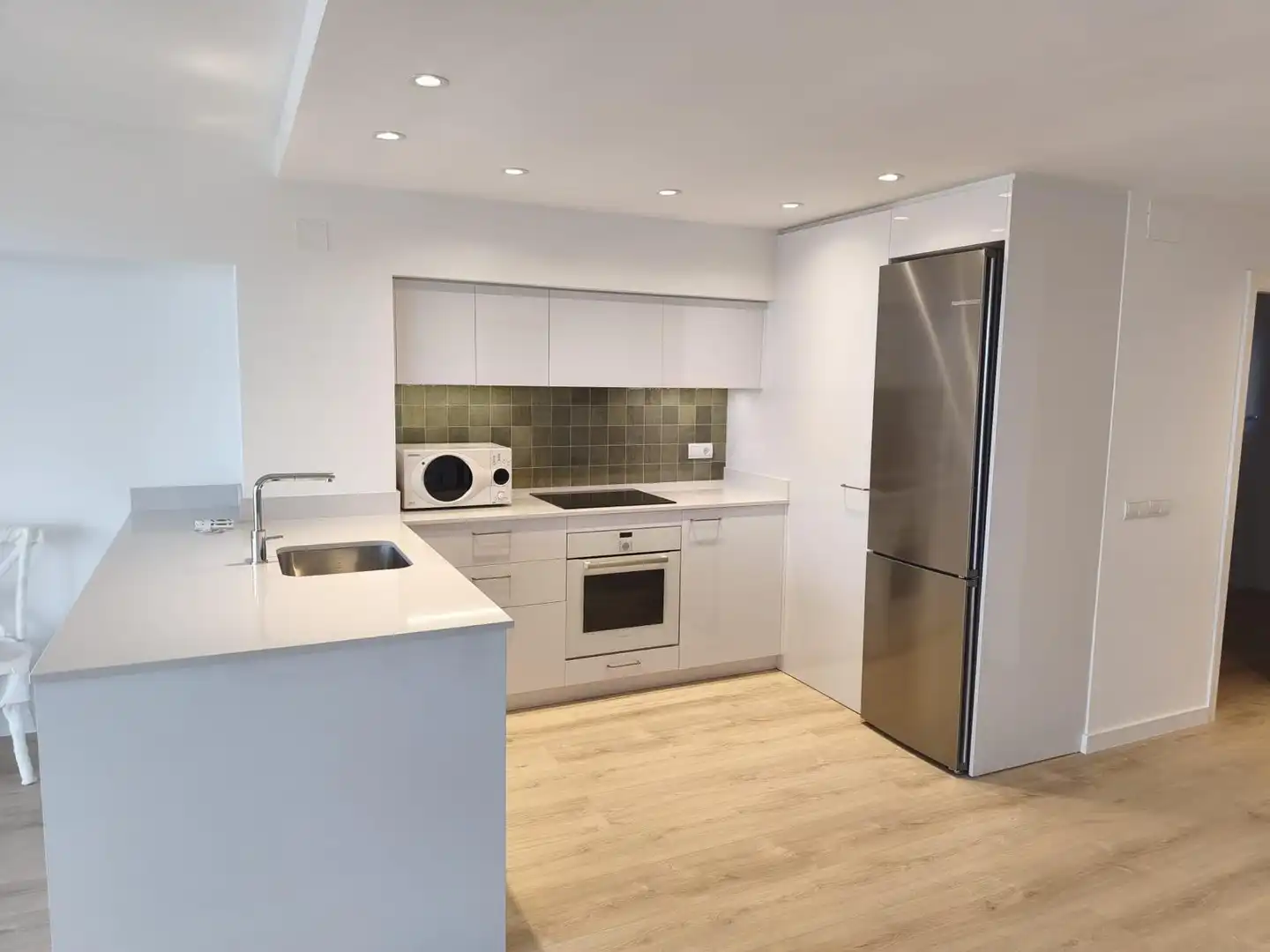 Apartament amb ascensor de lloguer a Passeig del Mar, imagen 2