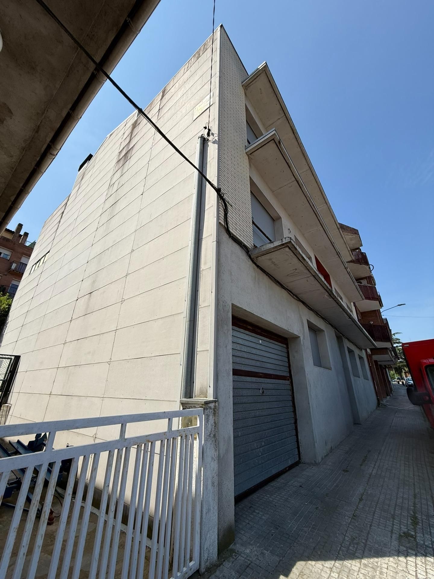 Vista exterior de Planta baixa en venda en Vilalba Sasserra amb Calefacció, Terrassa i Traster