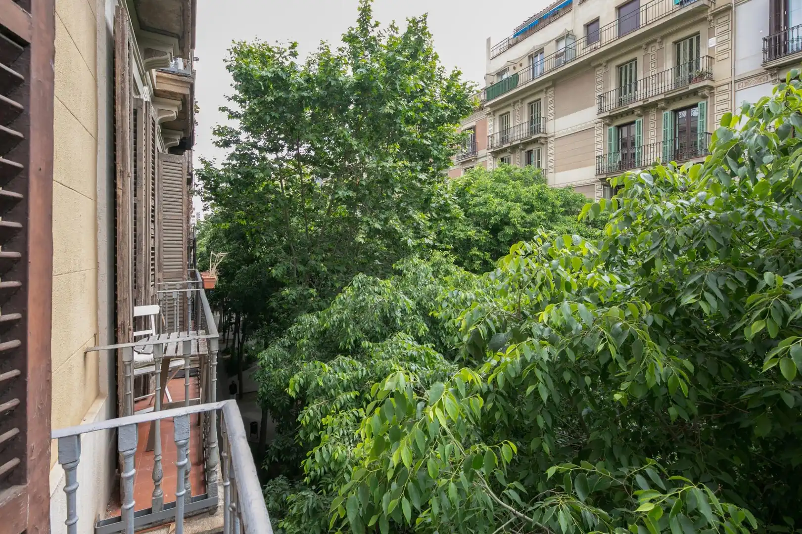 Vista exterior de Piso de alquiler en Barcelona con Calefacción, Parquet y Amueblado
