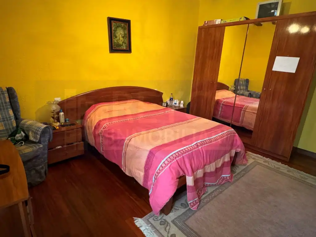 Dormitori de Casa o xalet en venda en Baños de Rioja