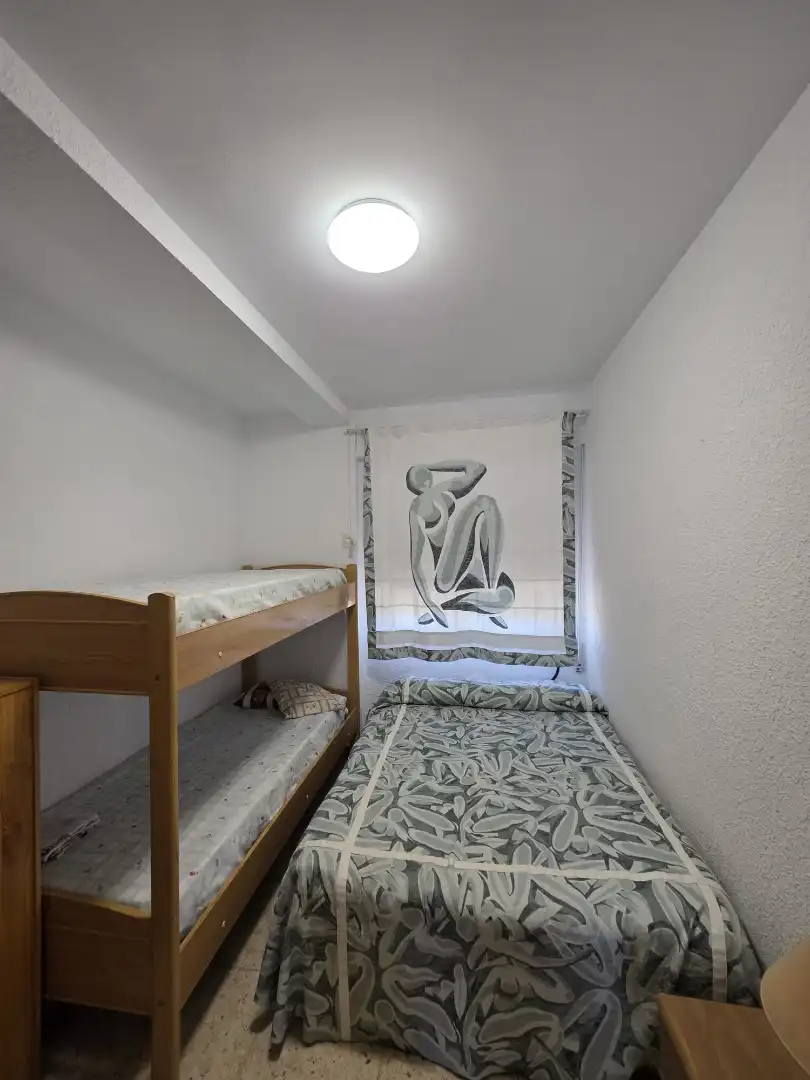Dormitori de Casa o xalet en venda en Llíria amb Jardí privat, Terrassa i Piscina