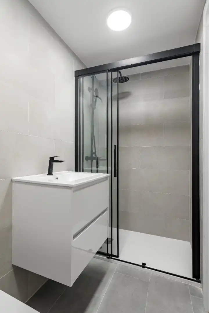 Baño de Piso en venta en Madrid con Aire acondicionado y Calefacción